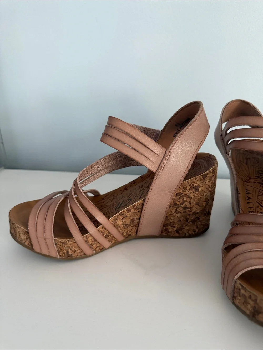 Cork Wedge Strappy Sandals in Rose Tan